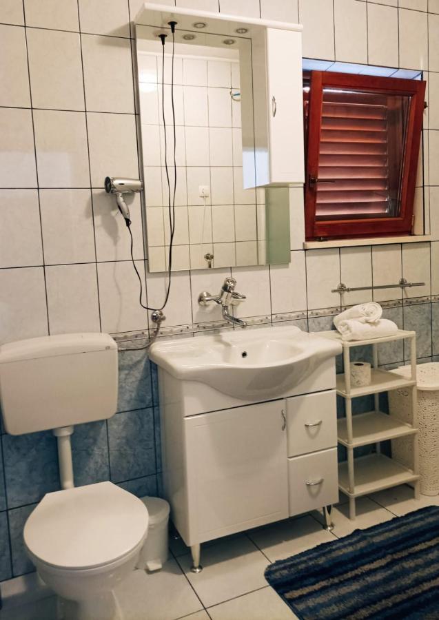 Apartment Josip Podstrana Exterior photo