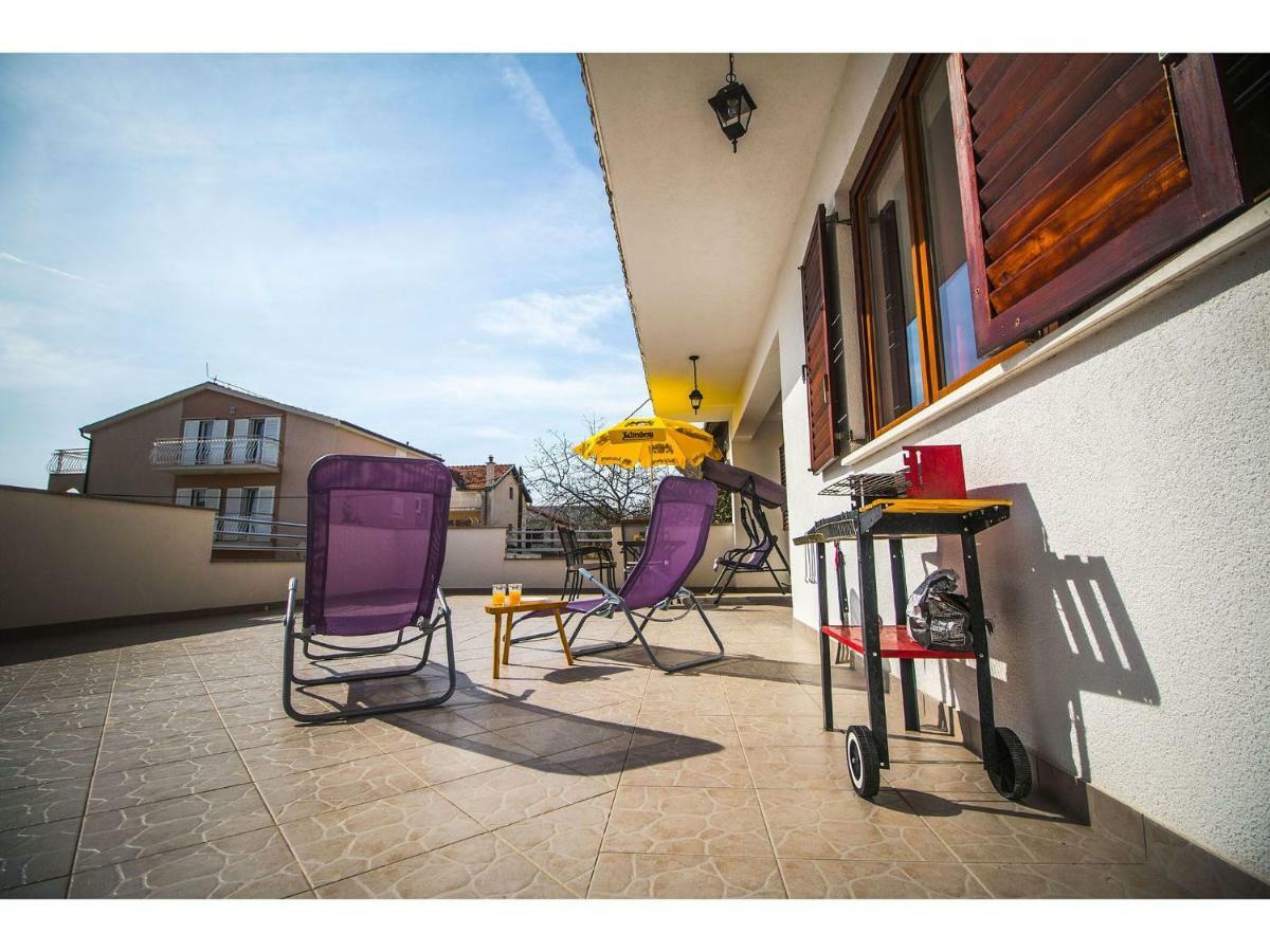 Apartment Josip Podstrana Exterior photo